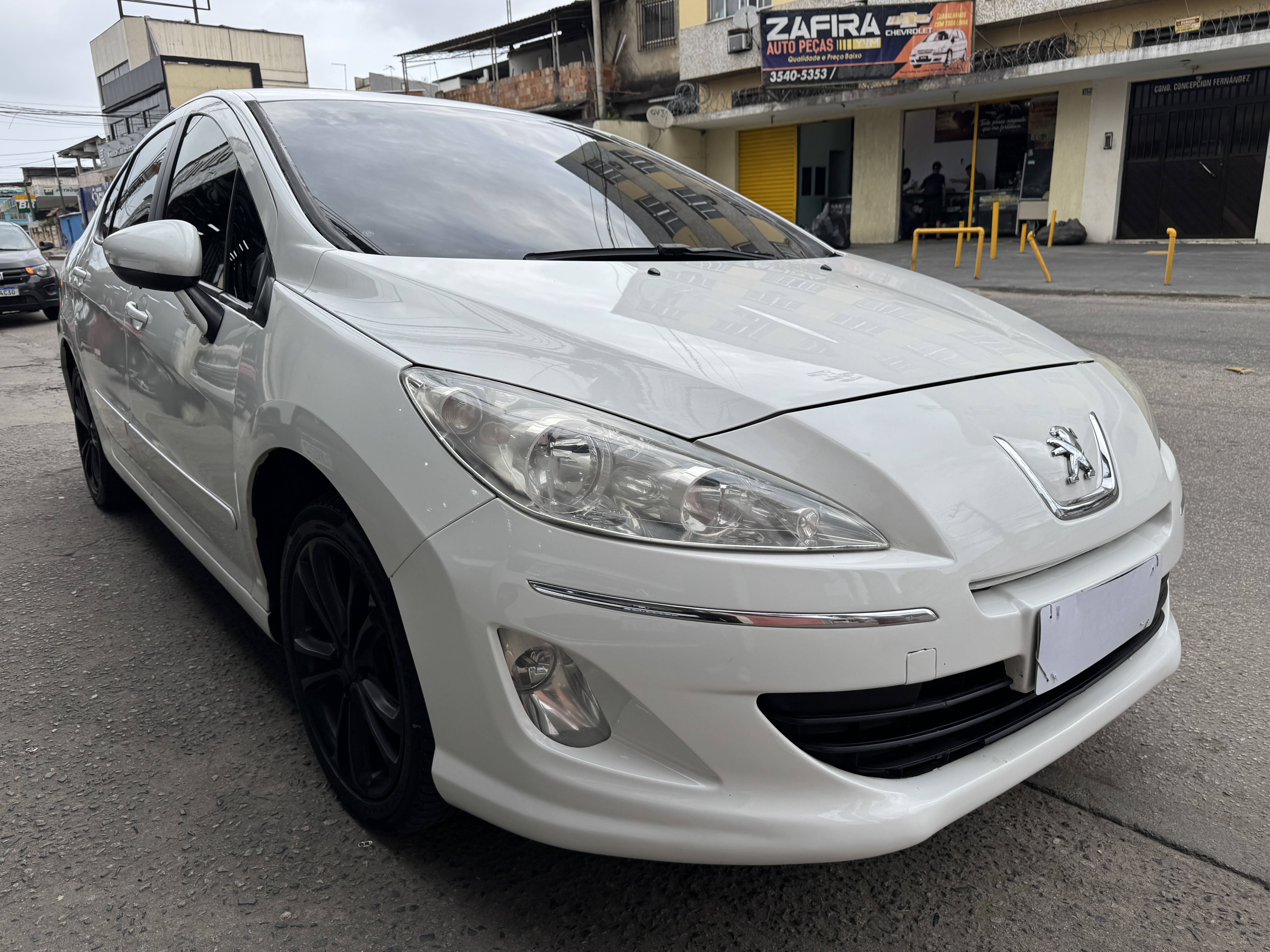 Peugeot 408 ALLURE